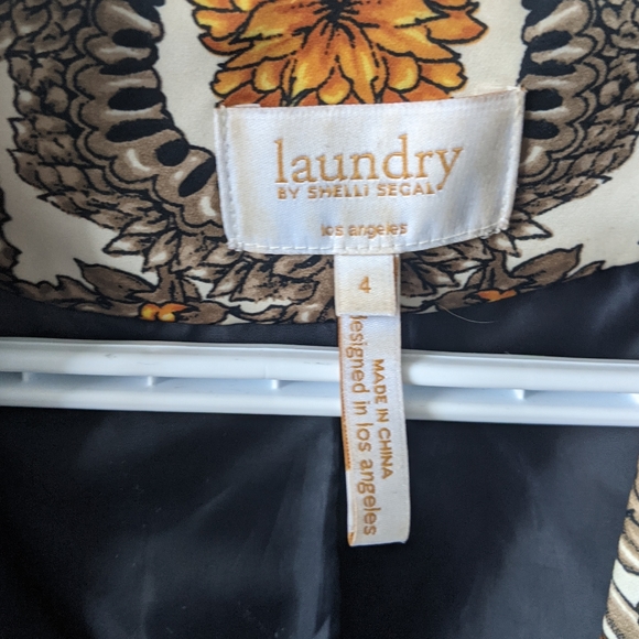 Laundry by Shelli Segal Gold Print Jacket - Picture 4 of 5